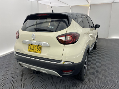Imagen 10 de 25 de Renault Captur 2.0