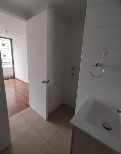 Se Vende Departamento 1d, Metro Carlos Valdovinos