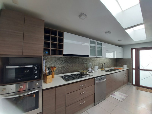 Hermosa Casa Condominio Alto Macul 5d+5b