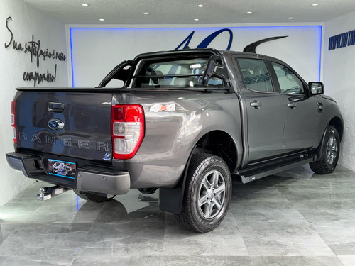Ford Ranger 2.2 Xls Cab. Dupla 4x4 Aut. 4p