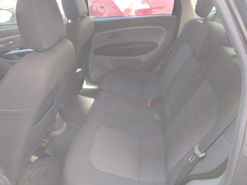 Fiat Linea 2010 1.9 16v Lx Flex 4p