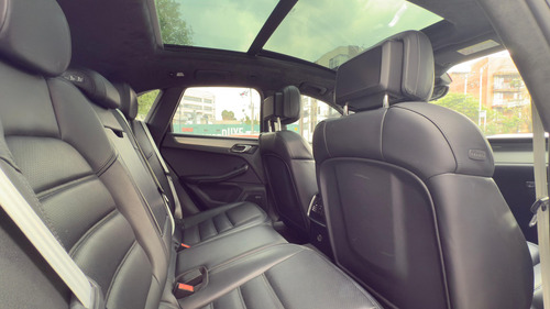 Porsche Macan 3.7 Turbo At