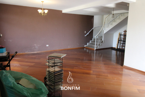 Imagem 5 de 26 de Sobrado Com 4 Dormitórios À Venda Com 200m² Por R$ 949.000,00 No Bairro Guabirotuba - Curitiba / Pr - Sob0168