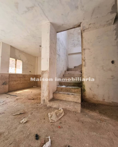 Se Vende Townhouse En Obra Gris En El Limon Maracay