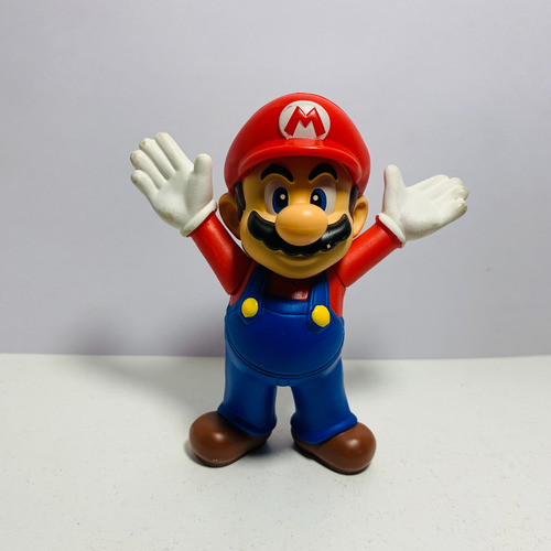 Muñeco Mario Colección Super Mario Bros Mcdonalds 2014 (Usado)