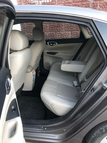 Nissan Sentra 1.8 Advance Mt