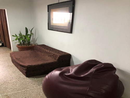 Imagen 7 de 27 de En Venta Un Bonito Apartamento Ubicado En El Corazón De El Valle, En El Conjunto Residencial Araguaneyes