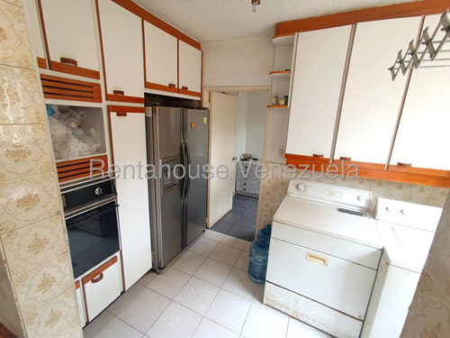Bello Apartamento En Venta El Peñon #25-19281