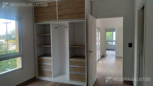 Casa En Venta - Boat Center.