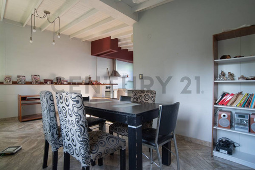 Venta De Ph Con Entrada Independiente En Lanús Este Centro. Apto Crédito! Bajó De Precio!