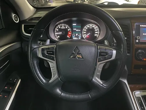 Mitsubishi Montero 2019