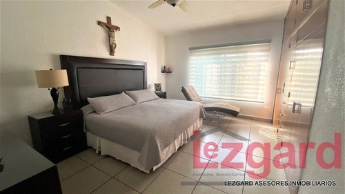 ¡vive El Lujo En Lomas De Cocoyoc! Casa En Venta Con Todas Las Comodidades.