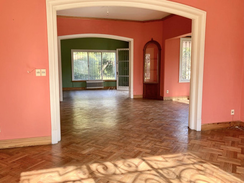 Alquiler Casa Oficina Carrasco Centrico Proximo Arocena 458 M2 Parking