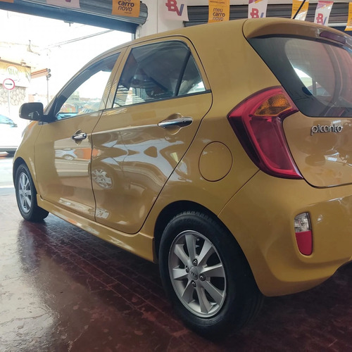Kia Picanto 1.0 EX 12V FLEX 4P AUTOMÁTICO