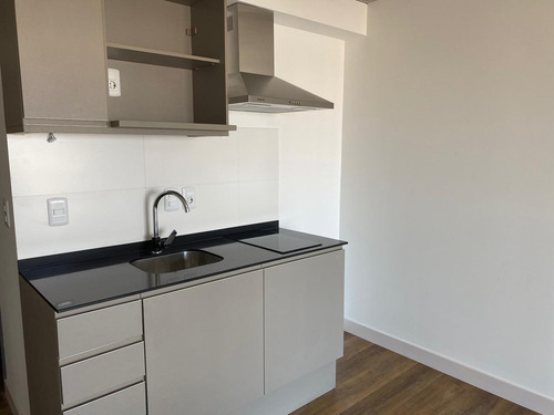 Venta Monoambiente Pocitos Nuevo Al Frente Piscina Ammenities U50