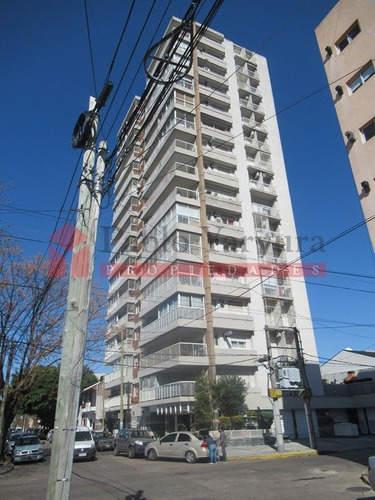 Departamento En Venta En Santos Lugares