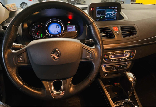Renault Fluence 2.0 Dynamique Plus X-tronic Hi-flex 4p 2016