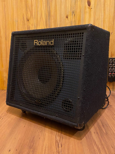 Amplificador P/ Teclado Roland Kc-550 - Usado (Usado)
