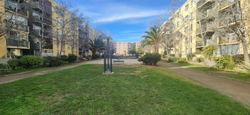 Departamento En Venta De 3 Dorm Estac Patio En Santiago