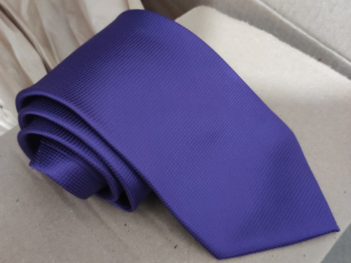 Hi, Corbata Morada Tono Liso | Textura Microcuadros Calidad