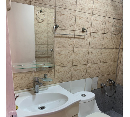 Imagen 9 de 10 de Oportunidad, Venta Depto. Segundo Piso Lo Prado