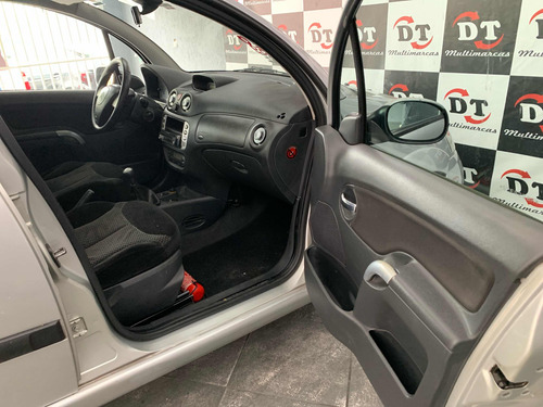 Citroën C3 1.4 8v Exclusive Flex 5p