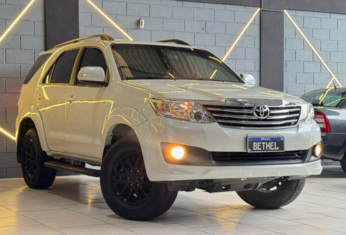 Toyota Hilux 2.7 Std Cab. Dupla 4x4 Flex 4p