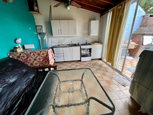 Casa 4 Amb En Venta - Palomar - Pileta Y Cochera