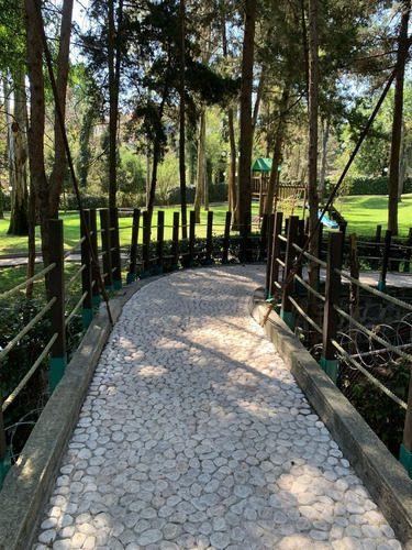 Casa En Condominio En Venta En Olivar De Los Padres!!