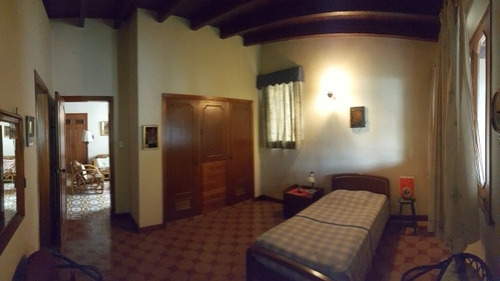 Imagen 12 de 16 de Se Vende Casa 450m2 6h+s/7b+s/4p El Marques 1372