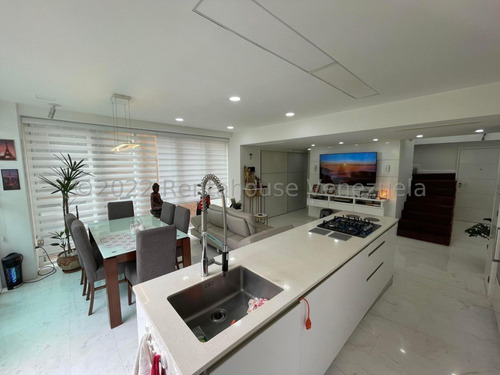 Imagen 5 de 23 de Lmgc Vende Moderno Loft En La Urb Campo Alegre Cod: 22-27641