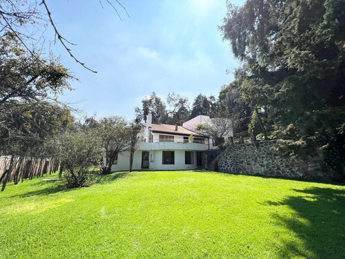 Imagen 1 de 30 de Casa En Venta En Av. Desierto De Los Leones, Santa Rosa Xoch