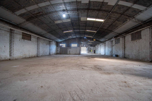 Imagen 10 de 14 de Galpon En Venta Con Doble Ingreso 729 M2