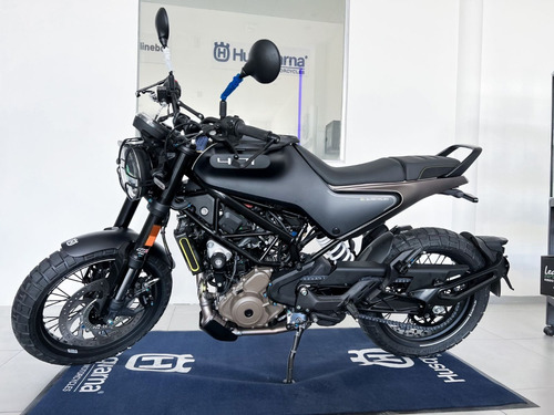 Imagen 4 de 16 de Husqvarna Svartpilen 401