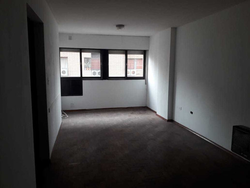 Maipu 1° Cdra 1 Dorm Externo Departamento Venta Centro