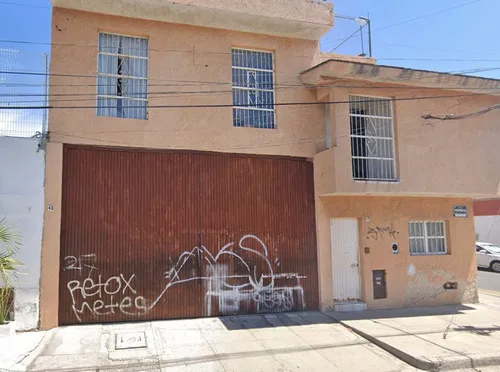 Casa En Venta, Recuperación Bancaria, Col. Infonavit Estadio, Guadalajara, Jalisco. Laab2