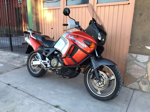 Imagen 2 de 8 de Honda Varadero Xl 1000 Año 1998.