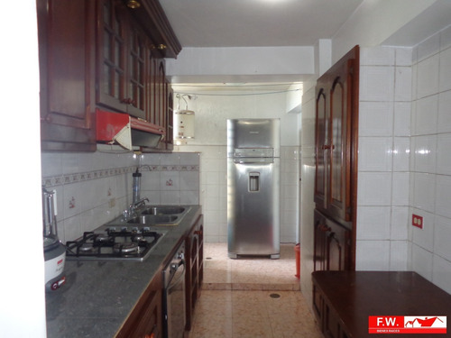 Imagen 6 de 11 de Se Alquila Bello Apartamento En Las Acacias