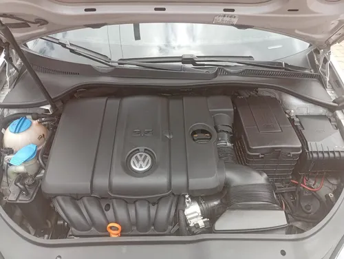 Volkswagen Bora 2.5 Style Active