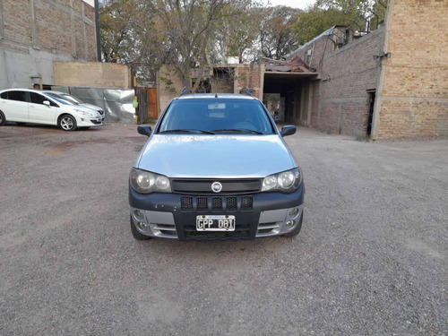 Imagen 7 de 12 de Fiat Palio 2007 1.8 Adventure Alarma
