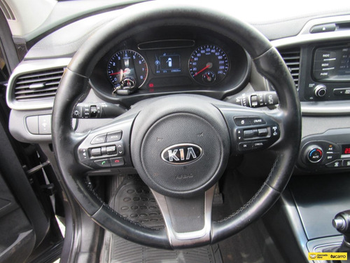 Imagen 15 de 25 de Kia Sorento Trust 2.4 (4*2)