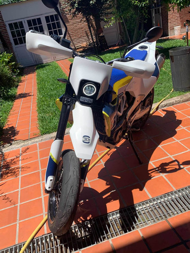 Husqvarna 701 Enduro