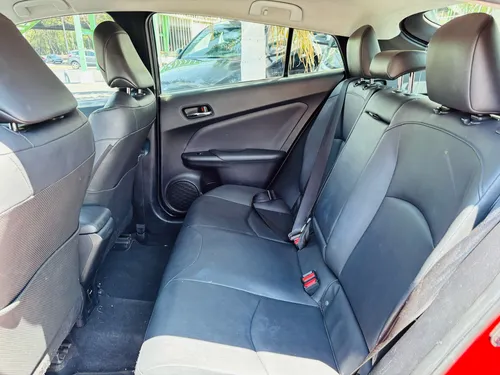 Toyota Prius 1.8 Premium Cvt