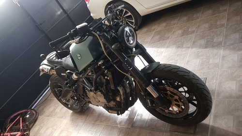 Benelli Tnt600