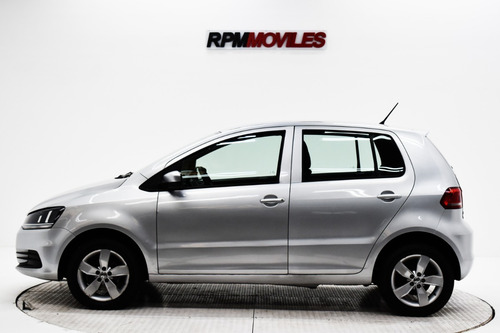 Volkswagen Fox 1.6 Comfortline 5p Mt 2017 Rpm Moviles