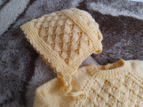 Body, Gorrita Y Escarpines Bebé Manga Larga Tejido Amarillo Maiz 1-3 M