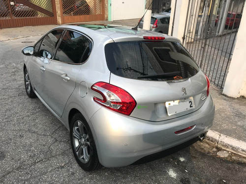 Peugeot 208 Griffe 1.6 Flex 16v 5p
