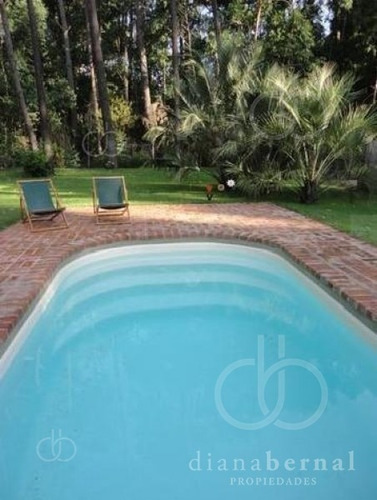 Punta Del Este, Casa En Solanas, 2 Dormitorios Y Piscina*- Ref: 42477