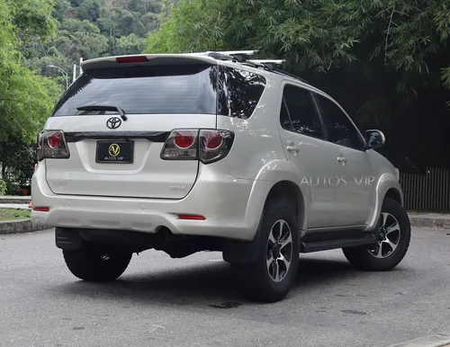 Toyota Fortuner 2.7l 4x2