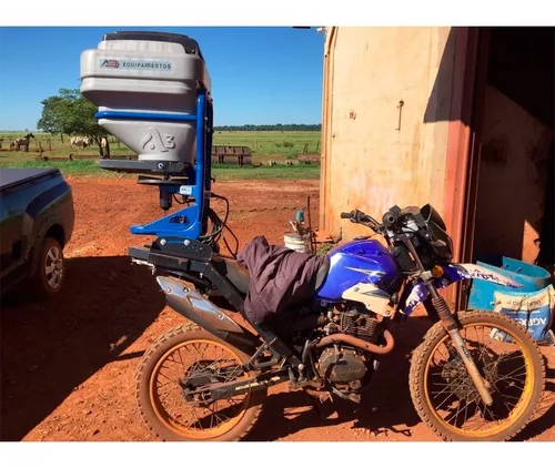 Semeadora Adubadora p/ Trator Ms 100 c/ Controle Remoto + Jogo Chave 6 a  22mm Vonder - Semeadora Rebocável - Olim Agro